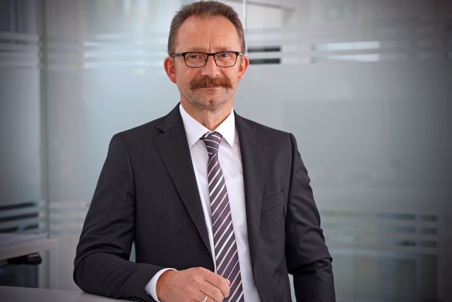 Glüpker Blechtechnologie Vertrieb / Sales